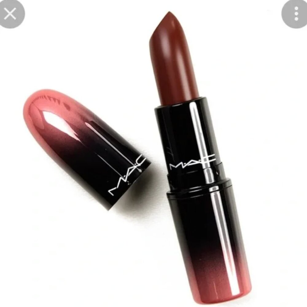 M.A.C Love Me Lipstick - DGAF